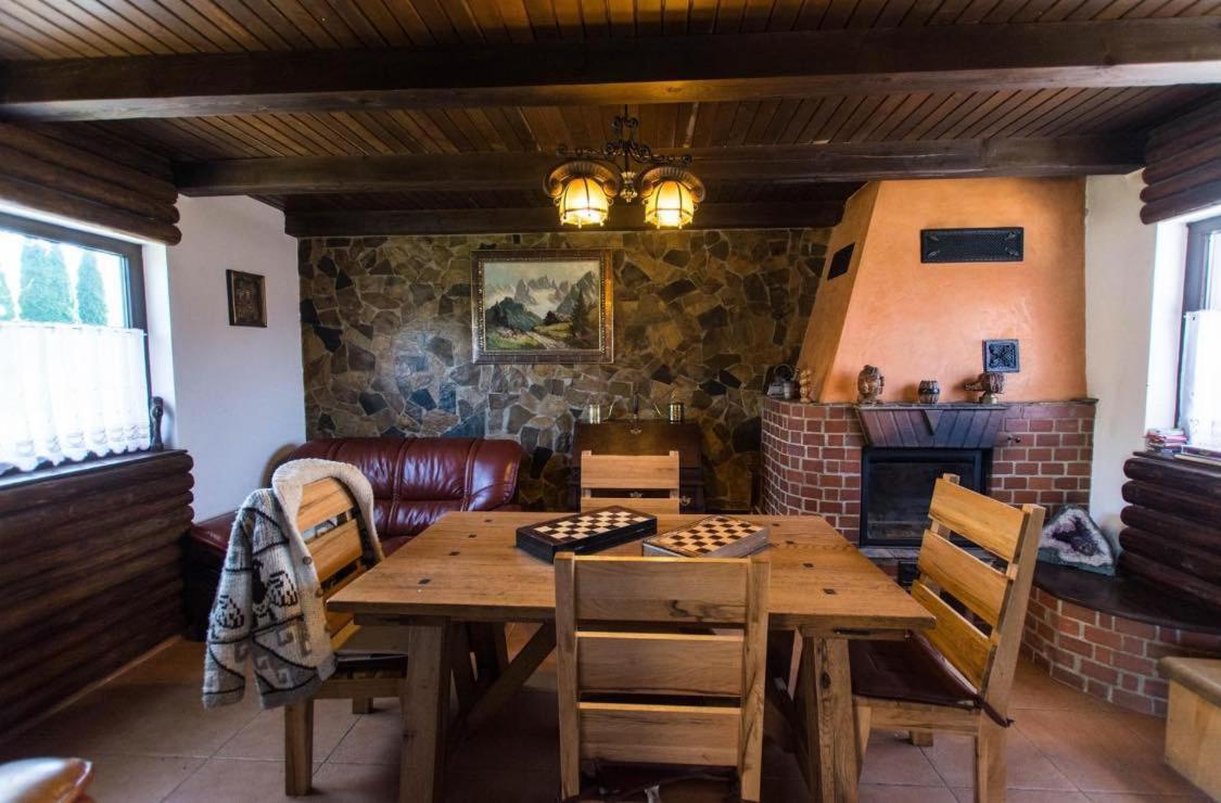 Casa Vatra Sinteului - Cu Sala De Evenimente De Capacitate Mare - Se Inchiriaza Integral Villa Socet Ngoại thất bức ảnh